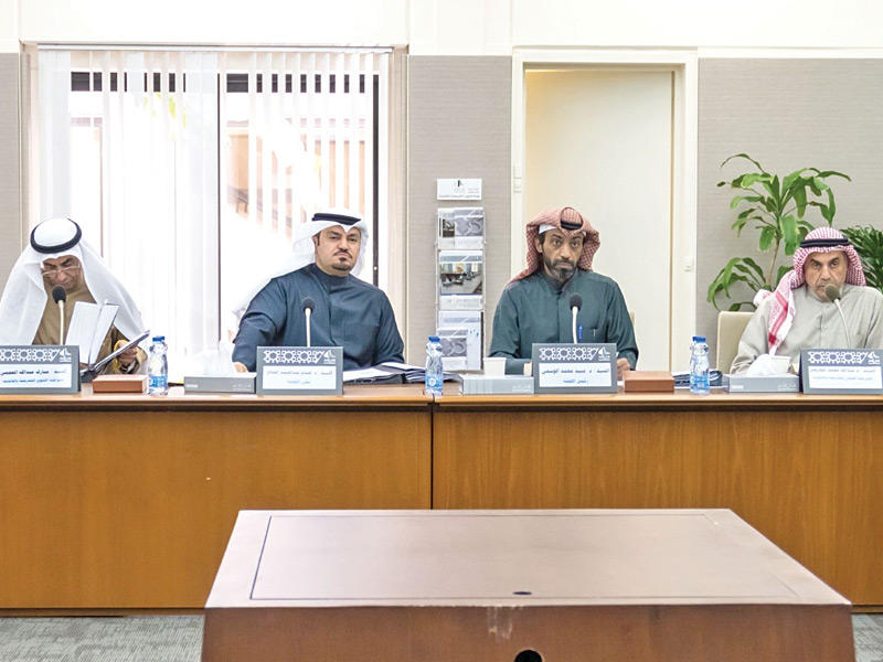 اجتماع سابق للجنة التشريعية