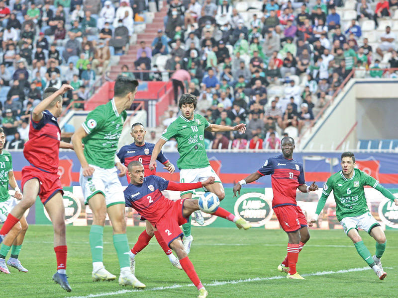 جانب من مباراة العربي والصليبيخات أمسt(تصوير جورج رجي)