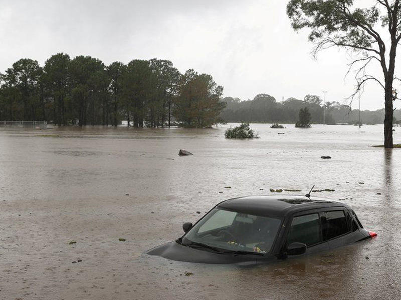 آثار أمطار أستراليا