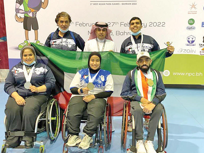 أبطال كرة الطاولة