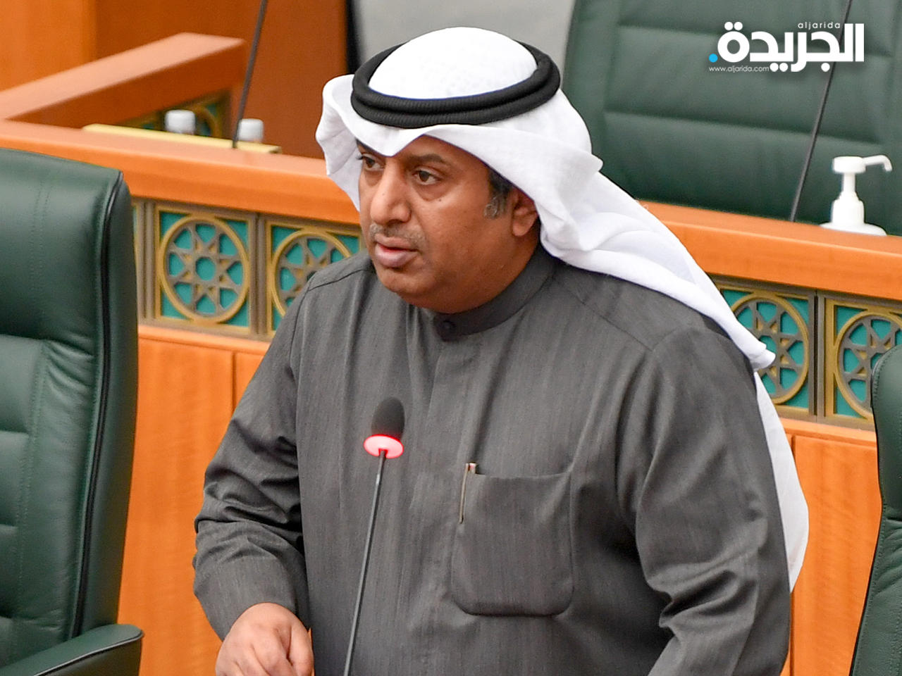 النائب بدر الملا