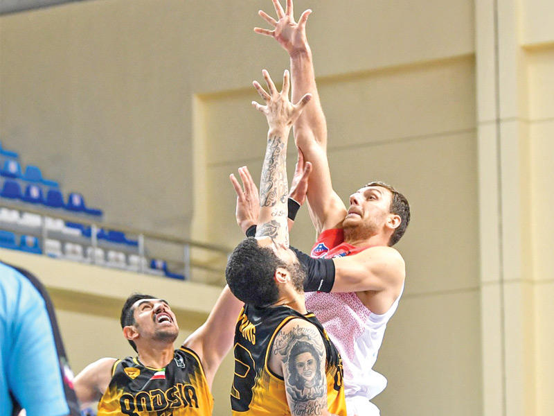 جانب من مباراة القادسية والكويت