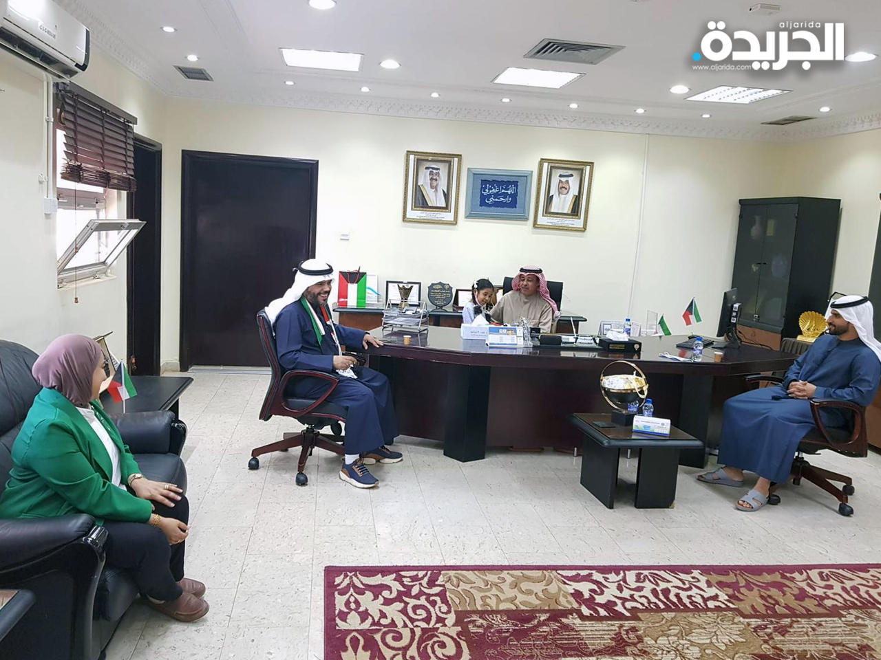 وفد إماراتي يزور «الرعاية الاجتماعية»