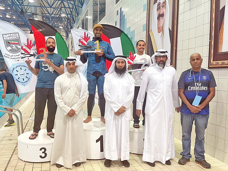 الشمالي والعازمي يتوسطان الفائزين 