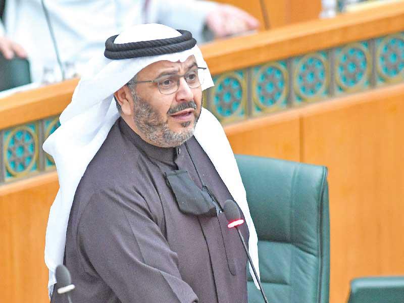 وزير التجارة والصناعة فهد الشريعان