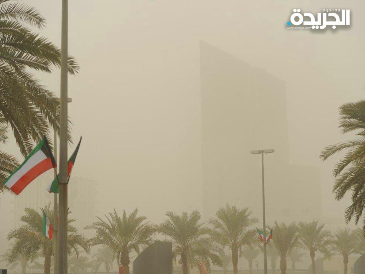 «الأرصاد» تُحذّر: غبار.. وانخفاض الرؤية إلى أقل من 1000 متر