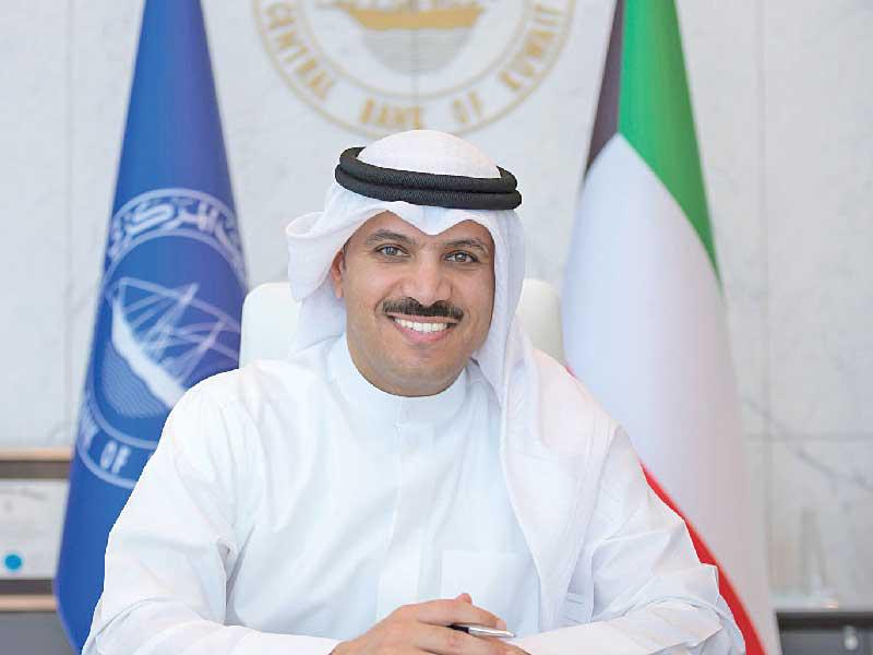  محافظ البنك المركزي رئيس مجلس إدارة معهد الدراسات المصرفية، د. محمد الهاشل