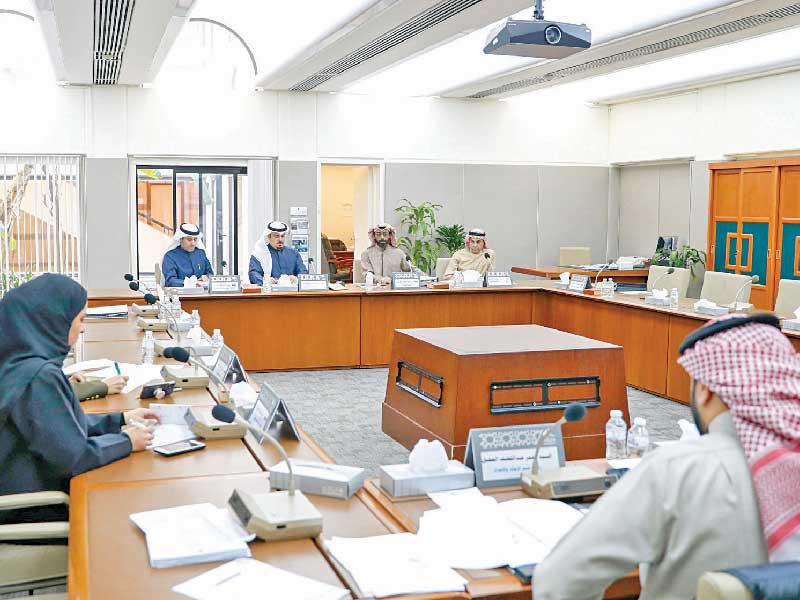 اللجنة التشريعية في اجتماع سابق