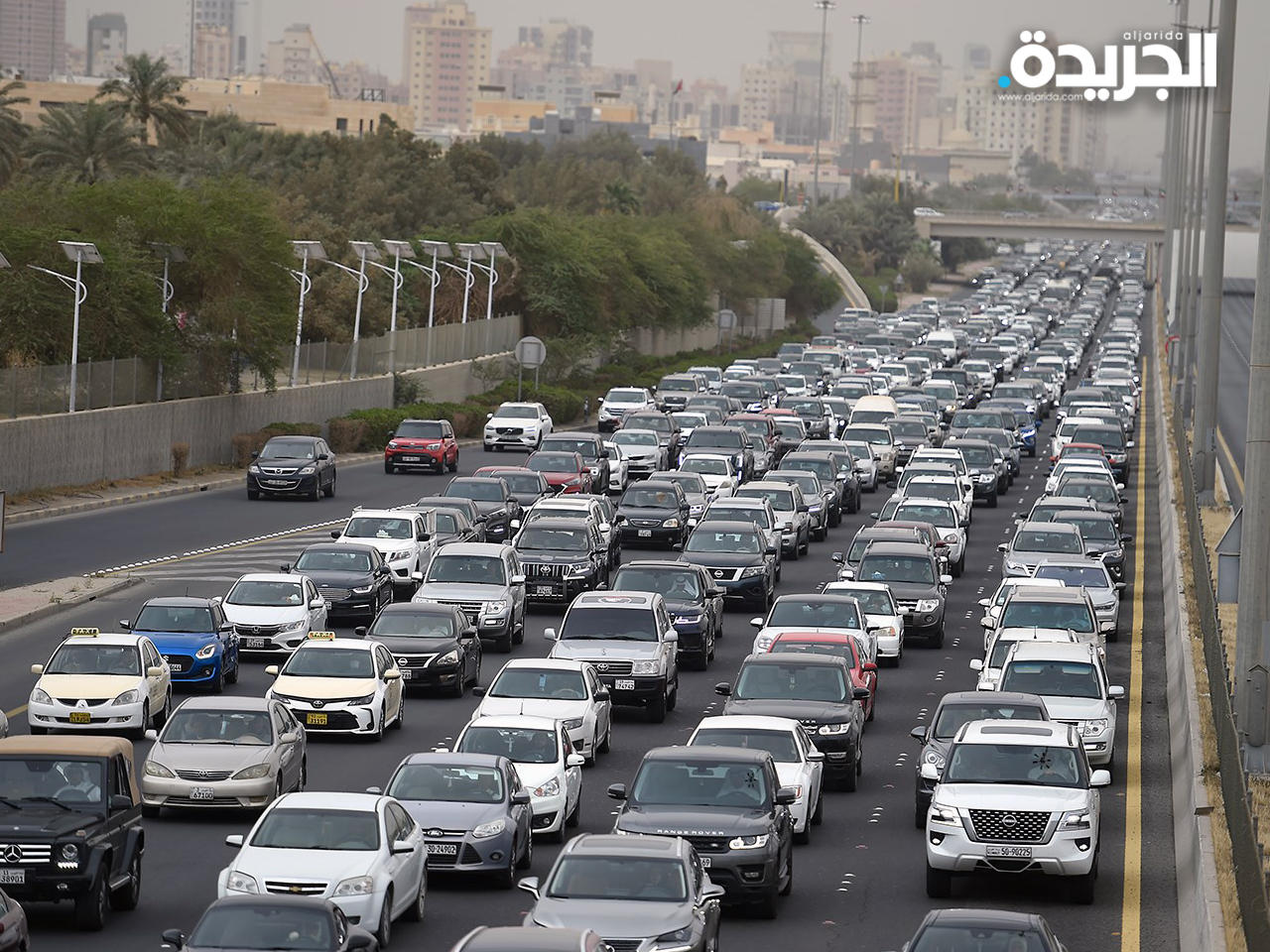 الازدحامات ببعض الطرقات.. مع العودة الشاملة للعمل