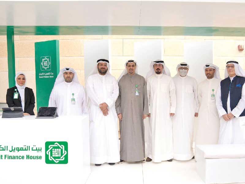 زياد العمر متوسطاً مسؤولي جامعة الخليج و«بيتك»