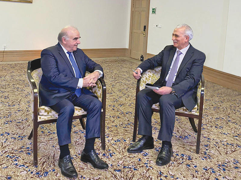 رئيس مالطا متحدثاً لسكرتير التحرير الزميل ياسر السعدي