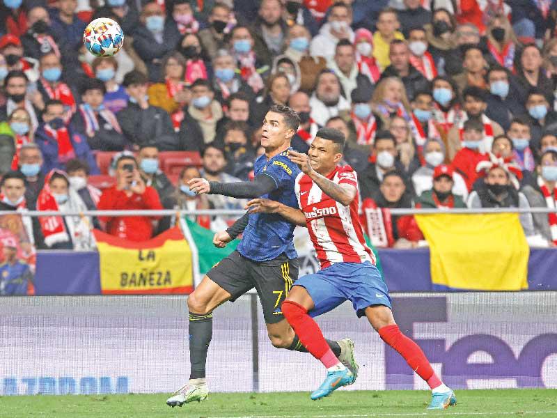 ماندافا لاعب أتلتيكو ورونالدو نجم مان يونايتد