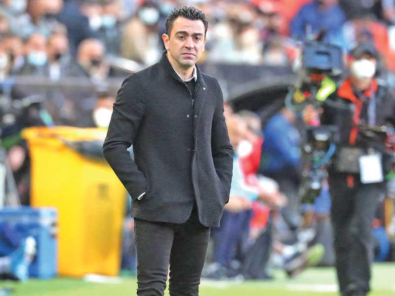 مدرب برشلونة تشافي هرنانديز