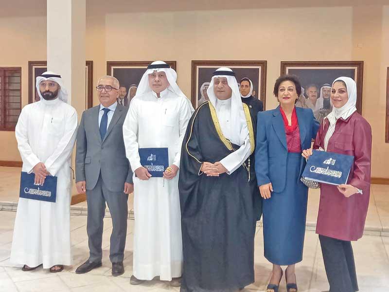 الدويش وباغداساريان مع المكرمين