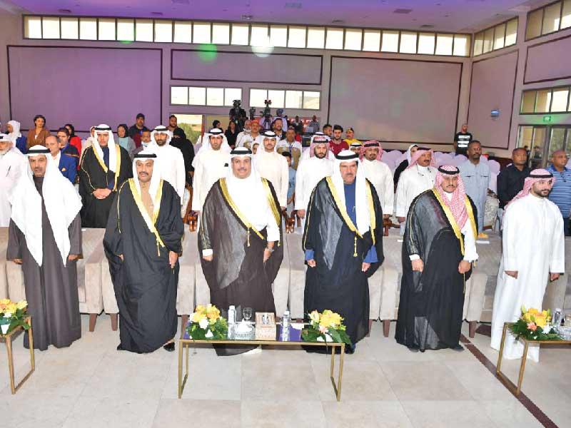 جانب من كبار الحضور في حفل افتتاح البطولة