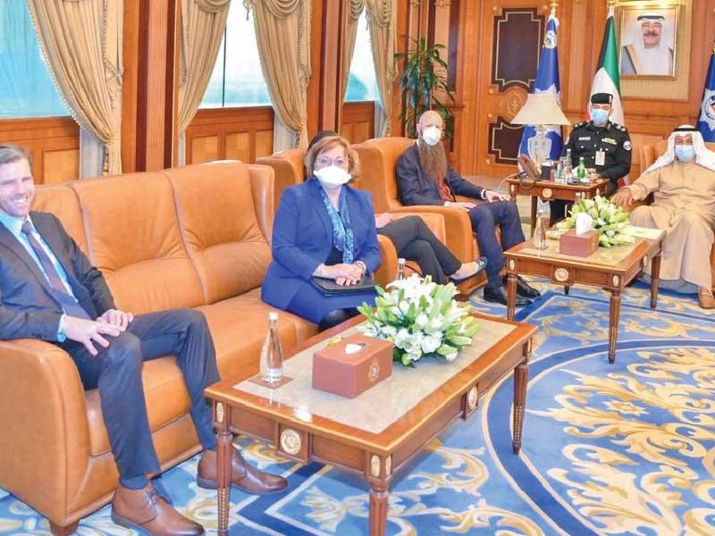 النائب الأول خلال استقباله المسؤول الأميركي اليوم