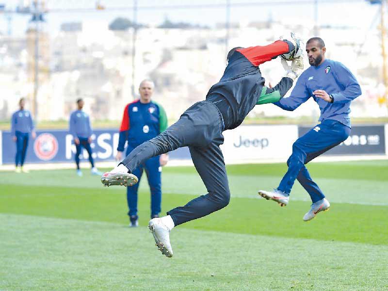 جانب من تدريبات حراس المنتخب