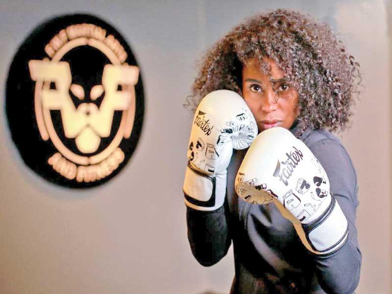 لاعبة المنتخب الوطني للملاكمة نورة المطيري 