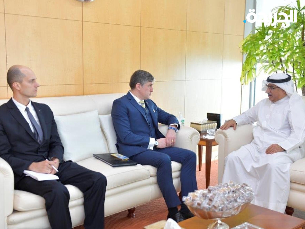 الفارس وسفير جمهورية أوكرانيا ألكسندر الآنوتسا