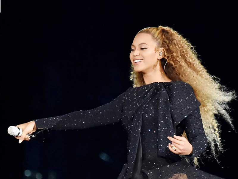 المغنية بيونسي 