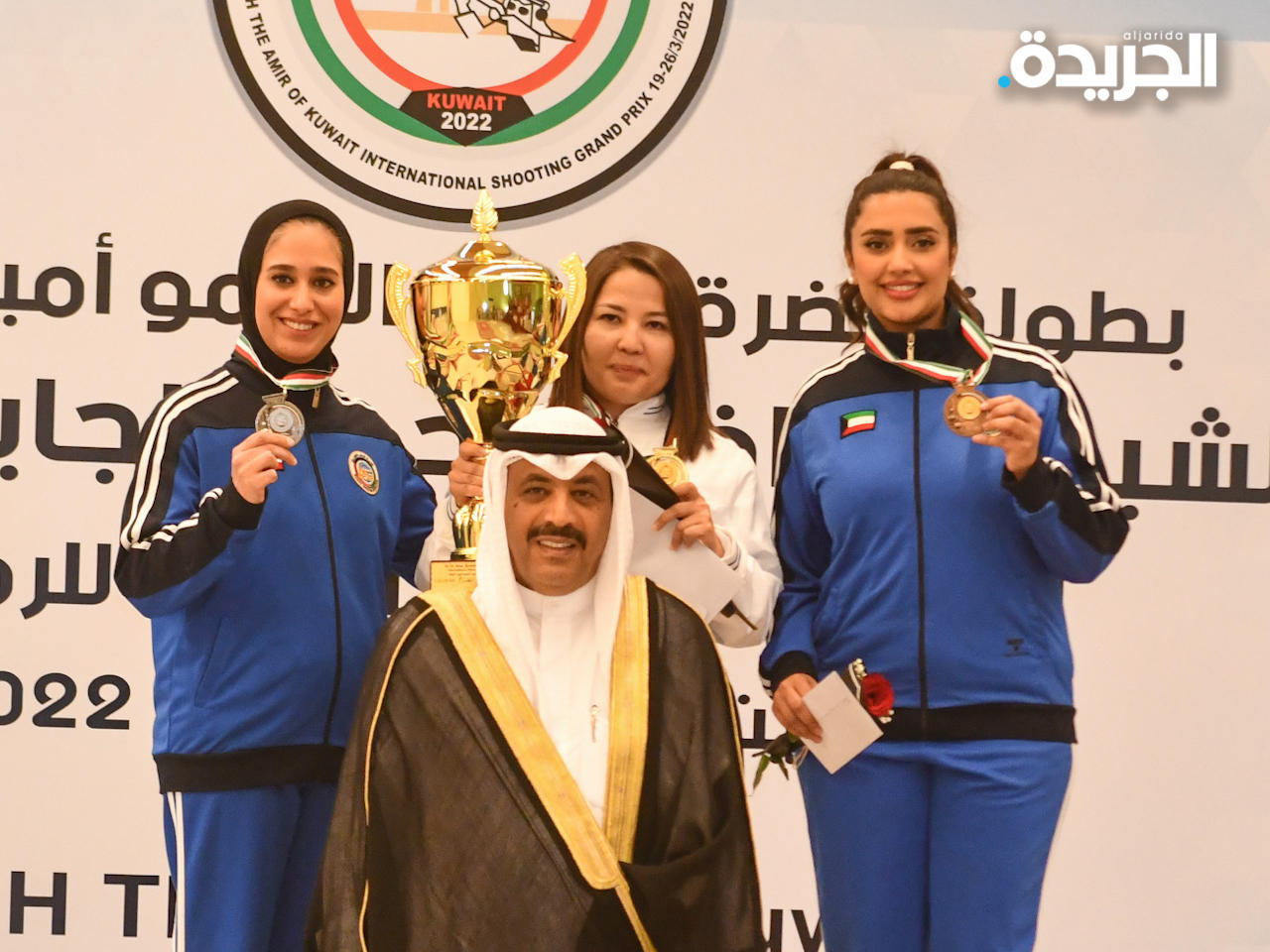 تكريم الفائزات بمسابقة رماية سكيت للسيدات