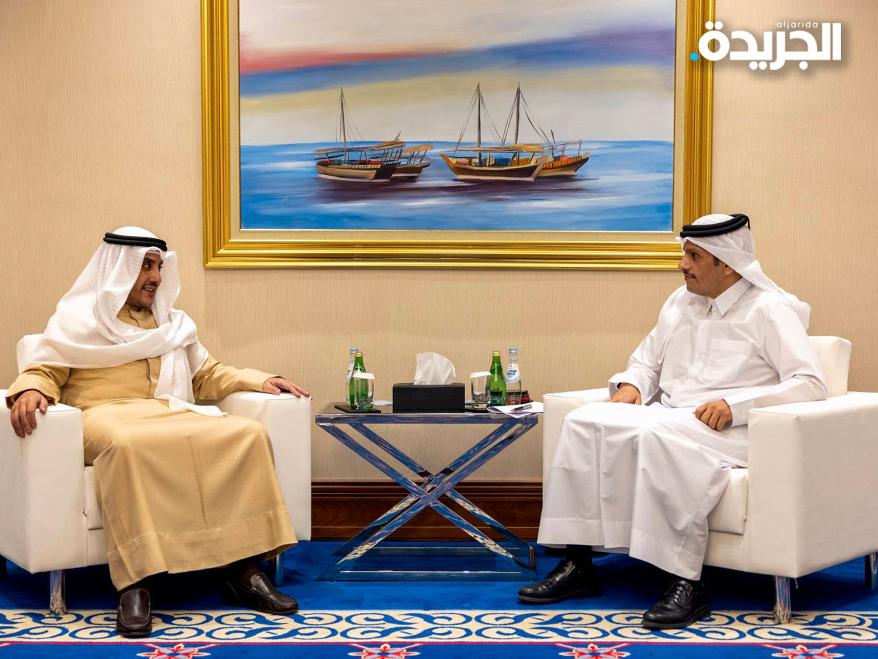 ممثل سمو رئيس مجلس الوزراء وزير الخارجية خلال الاجتماع مع نائب رئيس مجلس الوزراء وزير الخارجية بدولة قطر الشقيقة