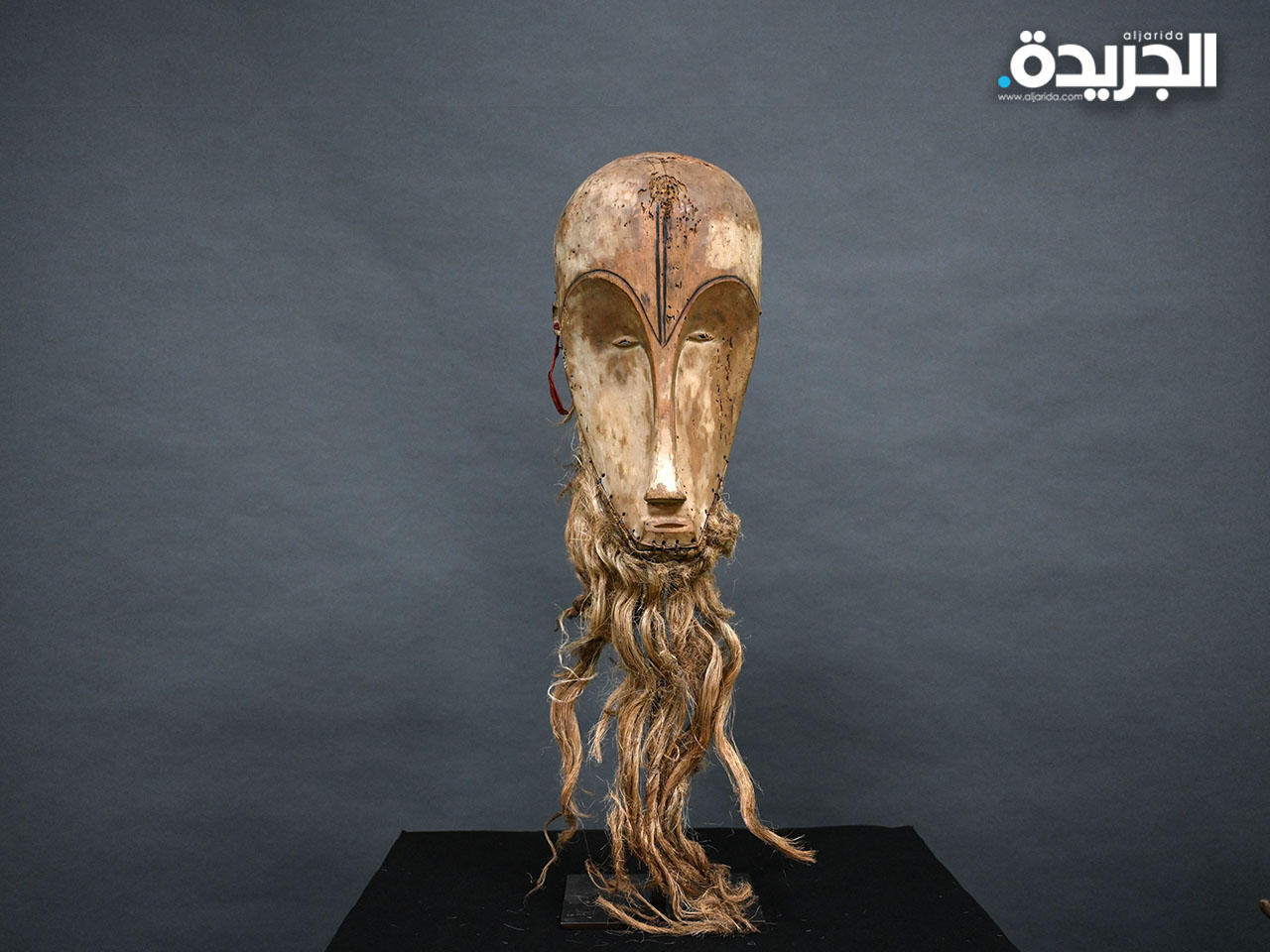 قناع «نغيل» الخشبي