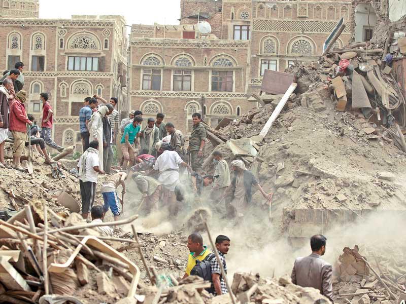 تنفيذ ضربات جوية على المعسكرات والمعاقل الحوثية بصنعاء