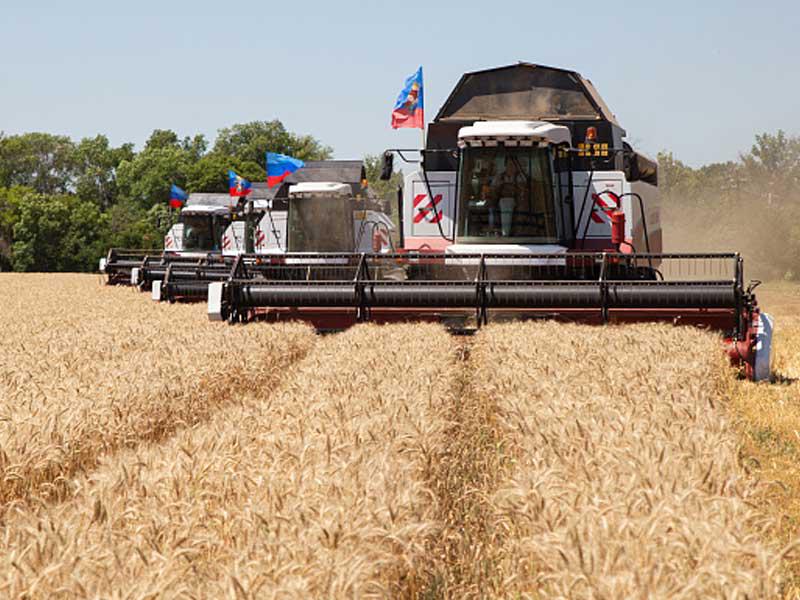 نقص في المحروقات يهدد الموسم الزراعي