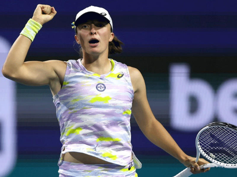  البولندية إيغا شفيونتيك