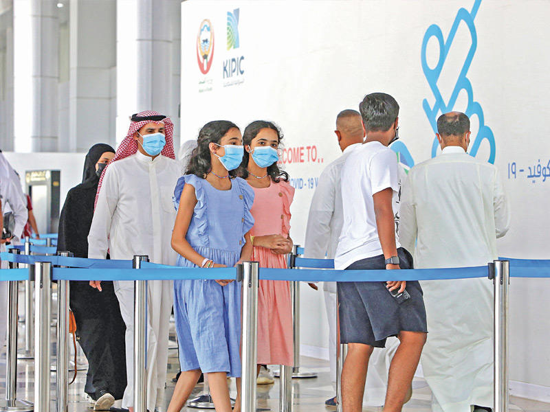 جانب من حملة تطعيم الأطفال «أرشيف»