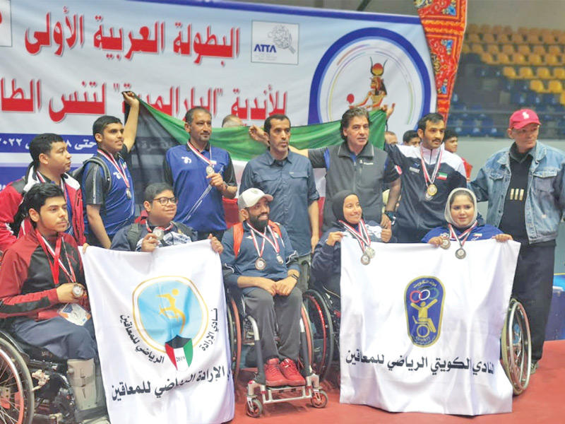 أبطال الكويت في صورة جماعيةn