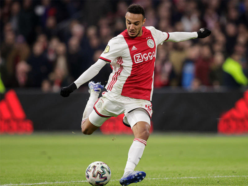  المدافع المغربي نصير مزراوي