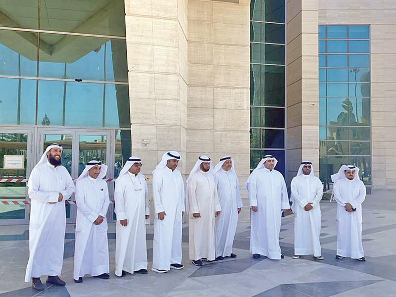 أعضاء البلدي