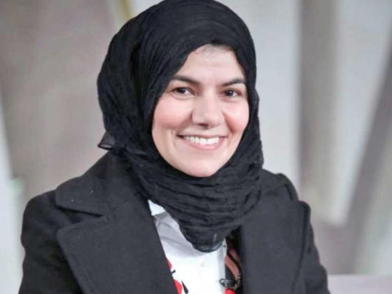 الأستاذة في جامعة الكويت د. صفاء زمان 