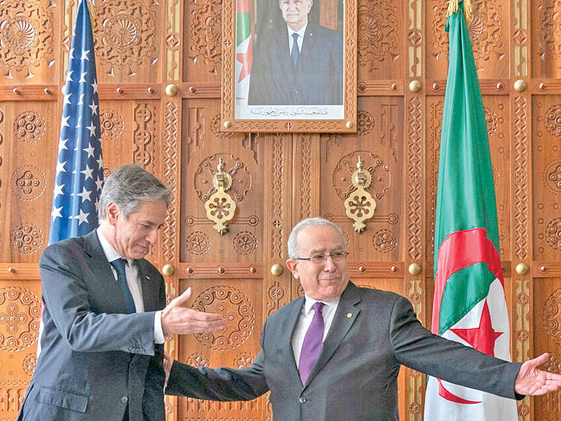 وزير الخارجية الأميركي انتوني بلينكن ووزير الشؤون الخارجية رمطان لعمامرة