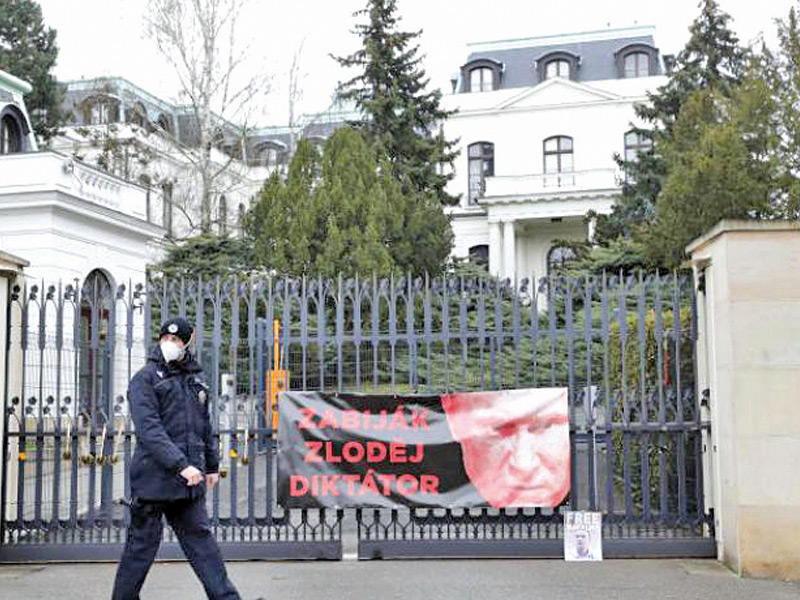 مبنى السفارة الروسية في براغn