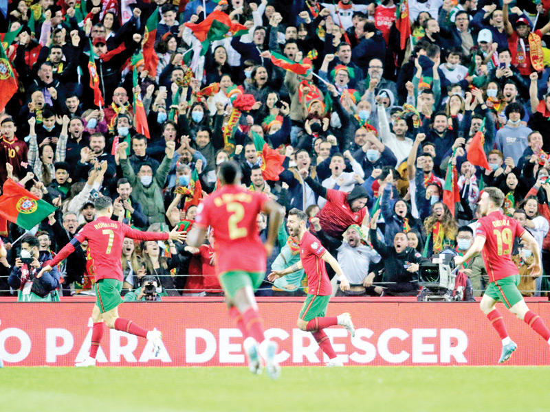 البرتغال بواقعية إلى النهائيات 