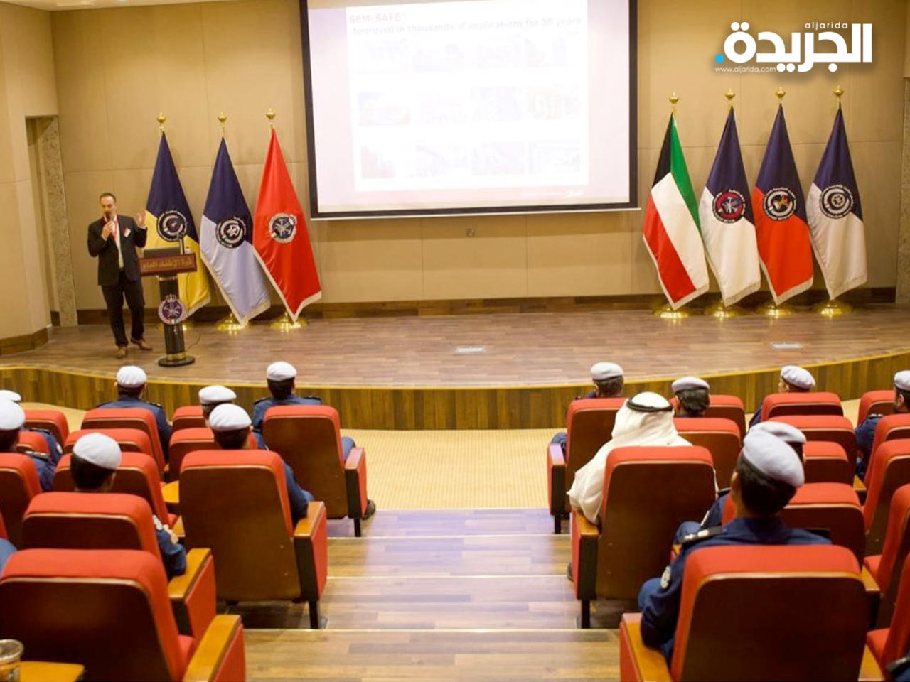 جانب من الورشة