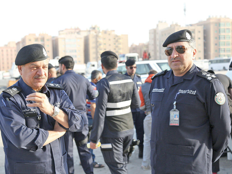 اللواء جمال الصايغ والعميد خالد محمود يتابعان الحملة