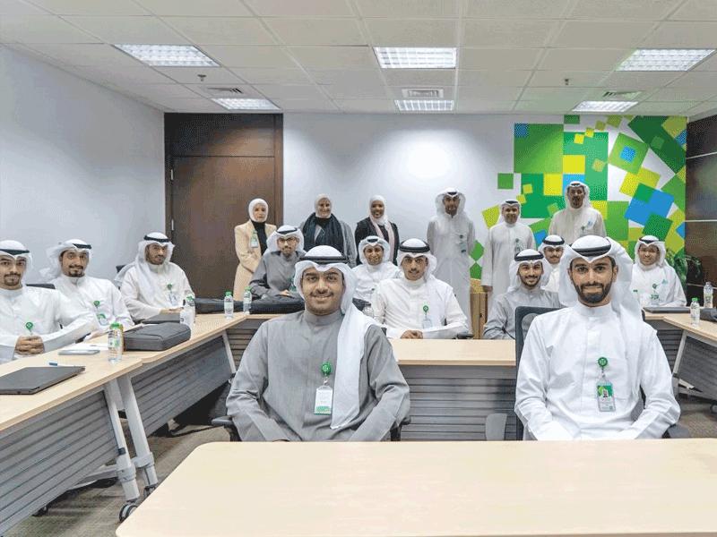 زياد العمر مع المعينين الجدد