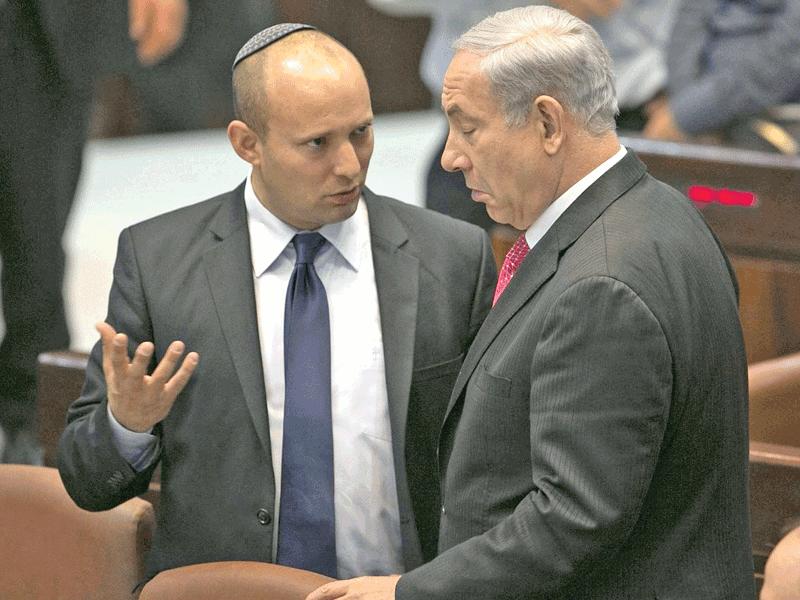 رئيس الوزراء الإسرائيلي نفتالي بينيت وبنيامين نتنياهو
