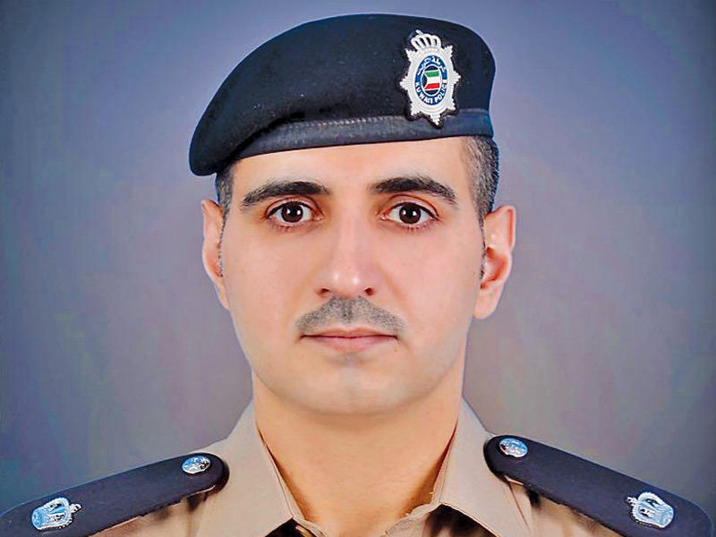 ضابط قسم العلاقات العامة والتوعوية المرورية بالادارة الرائد عبدالله بوحسن
