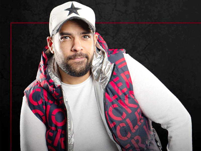 المؤلف عثمان الشطيn