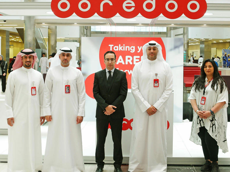 عيسى البشير وعمر البسام مع فريق Ooredoon