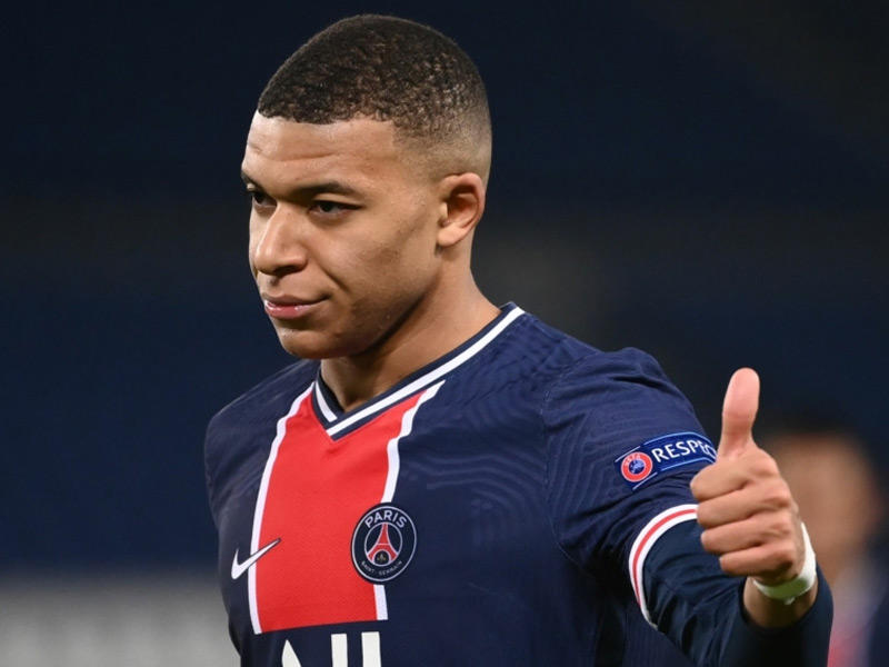 نجم باريس سان جرمان كيليان مبابي