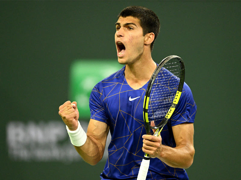 لاعب التنس الإسباني الشاب كارلوس ألكاراز