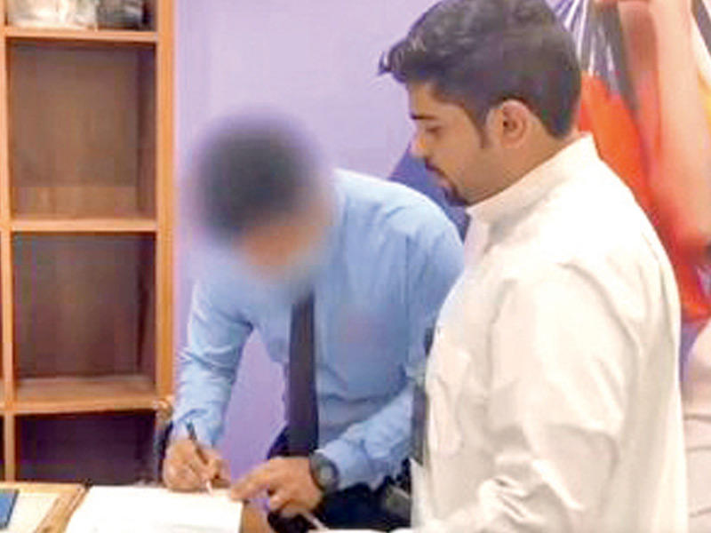 تحرير إحدى المخالفات