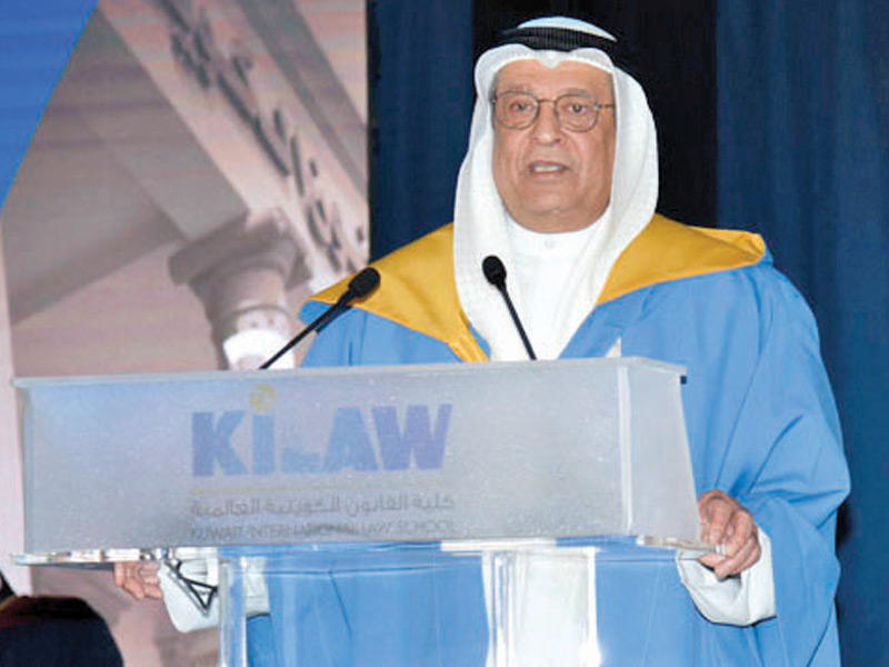 رئيس مجلس الأمناء د. بدر الخليفة متحدثاً