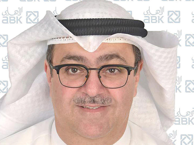  الرئيس التنفيذي للبنك، لؤي مقامس